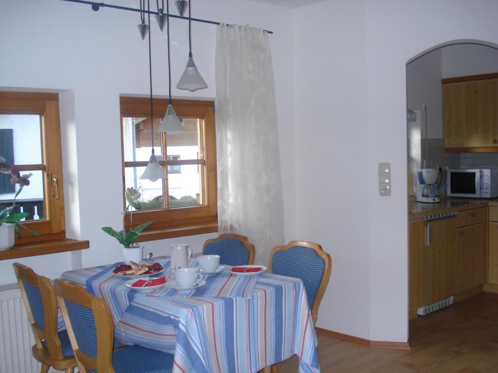 Landhaus Alpensee Oberstdorf Room photo